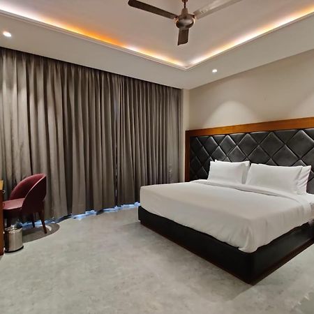 Hotel Parth Una  Ngoại thất bức ảnh