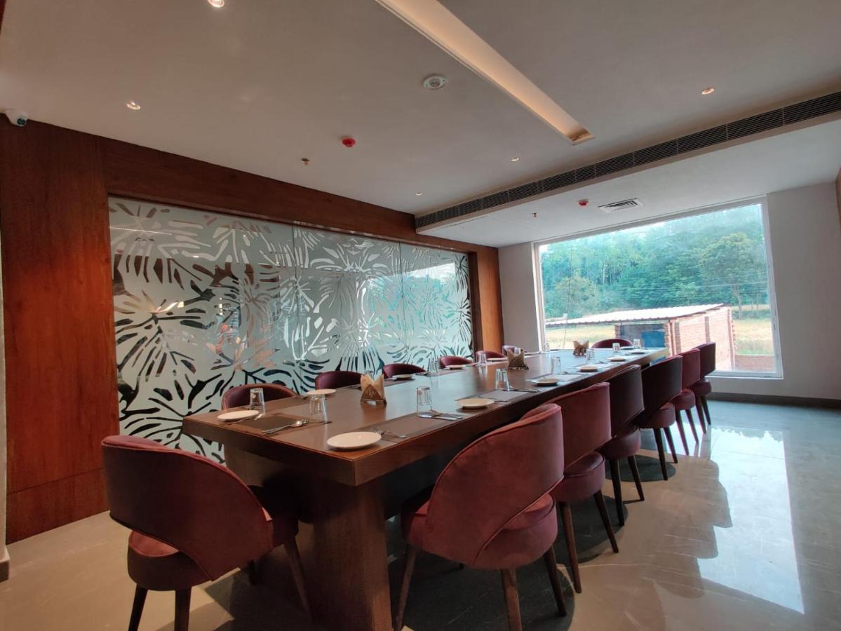 Hotel Parth Una  Ngoại thất bức ảnh